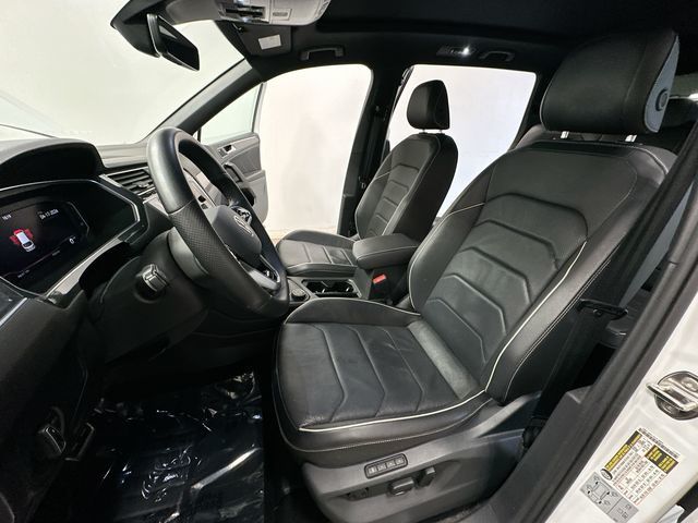 2022 Volkswagen Tiguan 2.0T SEL R-Line White at South Hills Kia