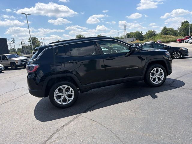 Used 2024 Black Jeep Latitude image 6