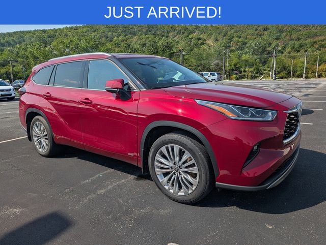 Red (Ruby Flare Pearl) 2024 Toyota Highlander Hybrid SUV / Crossover All-Wheel Drive Continuously Variable Transmission