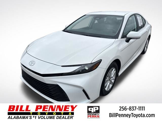 2025 Toyota Camry LE FWD