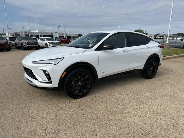 Summit White 2026 Buick Envista Sport Touring FWD SUV / Crossover Front-Wheel Drive 6-Speed Automatic