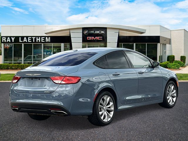 2015 Chrysler 200 #5