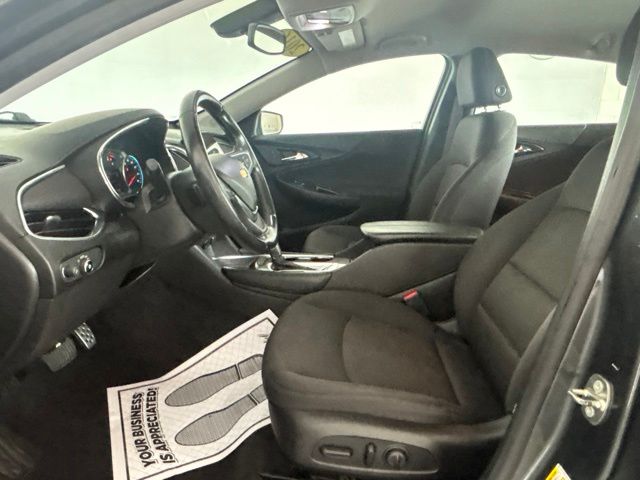 Used 2016 Chevrolet Malibu Sedan