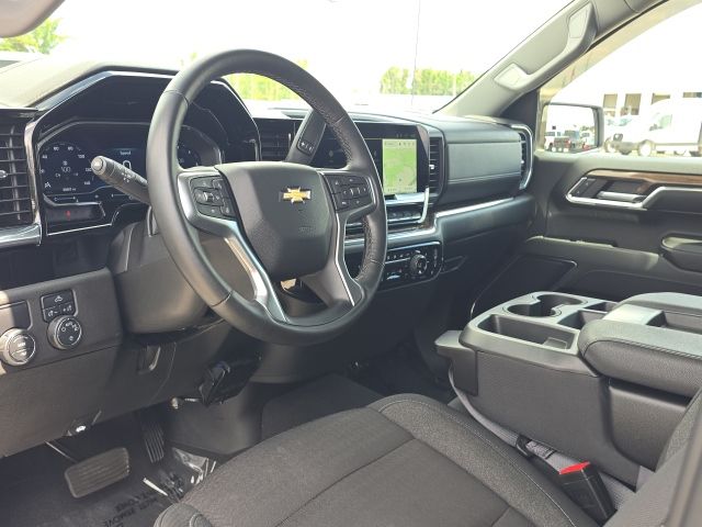 2024 Chevrolet Silverado 1500 LT:169642A