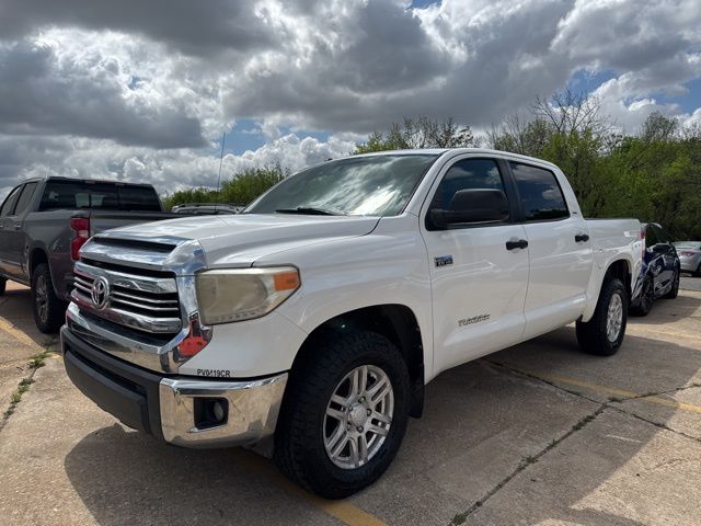Super White 2016 Toyota Tundra SR5 CrewMax 5.7L FFV 4WD Pickup Truck Four-Wheel Drive 6-Speed Automatic Overdrive