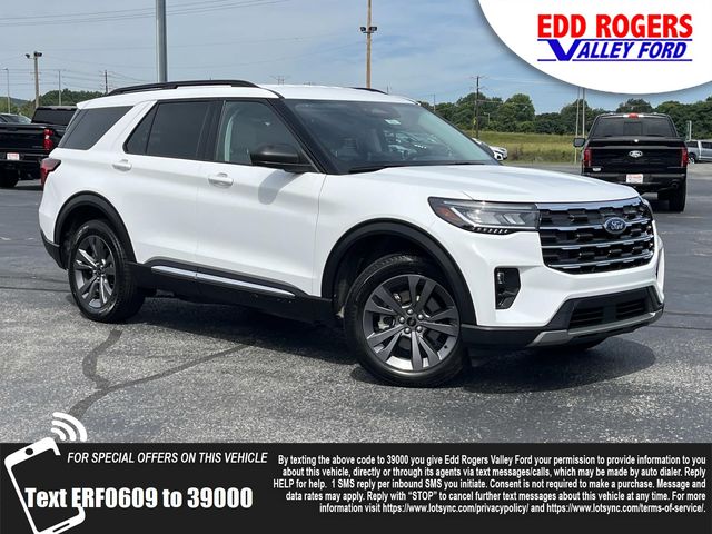 2025 Ford Explorer Active AWD