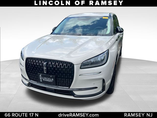 Pearl Metallic 2024 Lincoln Corsair SUV / Crossover All-Wheel Drive 8-Speed Automatic