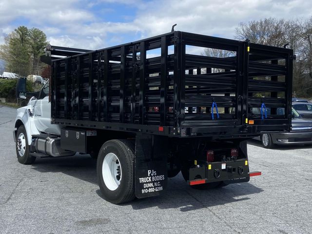 2025 Ford F-650SD Base 3