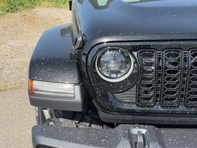 new 2026 Jeep Gladiator car, priced at $46,715