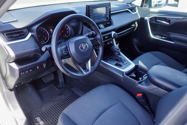 Used 2020 Toyota RAV4 SUV