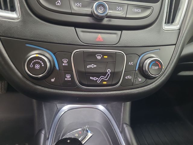 2018 – Chevrolet – Malibu