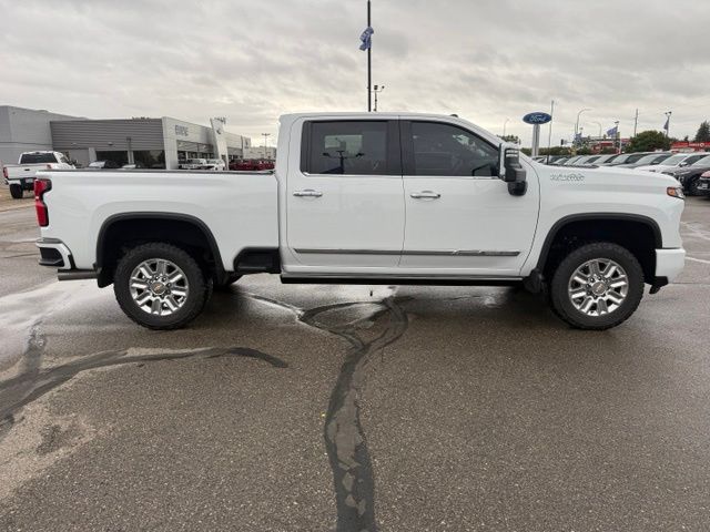 2025 Summit White Chevrolet Silverado 3500HD High Country 4X4 Truck