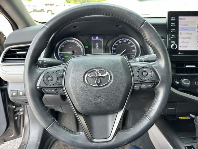 Used 2022 Gray Toyota SE image 17