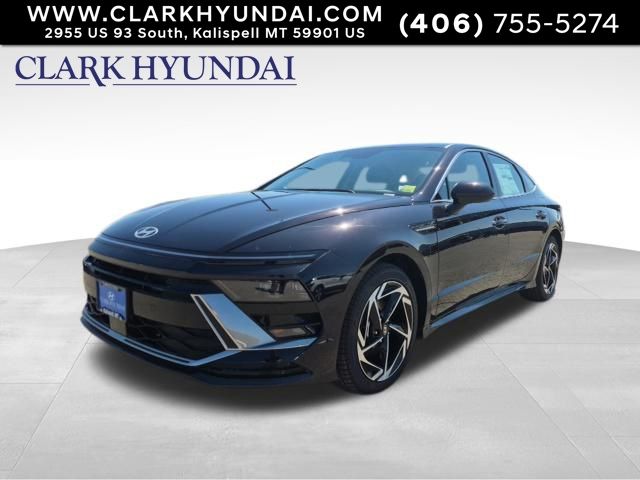 Carbon Blue 2026 Hyundai Sonata Sedan Front-Wheel Drive 8-Speed Automatic