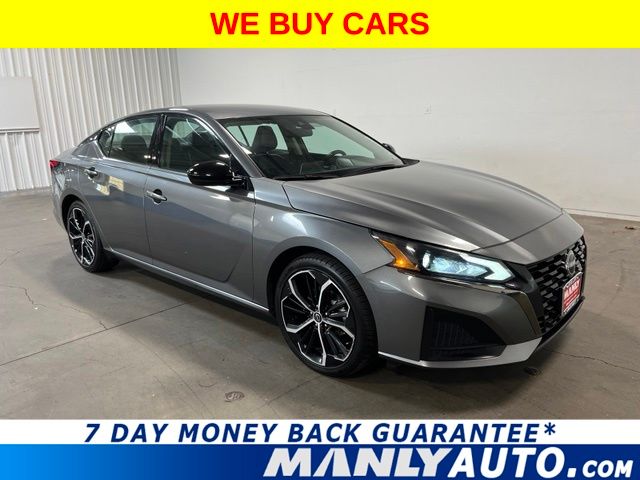 Gray (Gun Metallic) 2023 Nissan Altima Sedan Front-Wheel Drive Continuously Variable Transmission