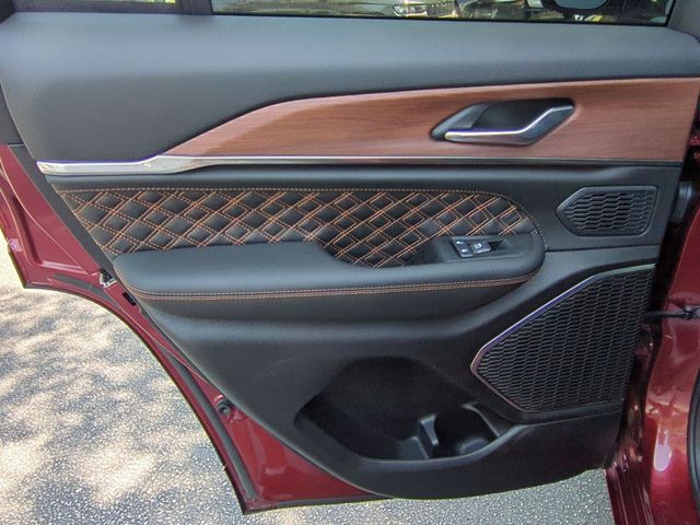 Used 2025 Red Jeep Summit image 29