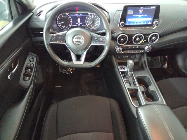 2024 Nissan Sentra SV photo 15