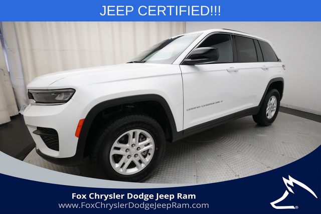 Bright White Clearcoat 2025 Jeep Grand Cherokee SUV / Crossover Four-Wheel Drive 8-Speed Automatic