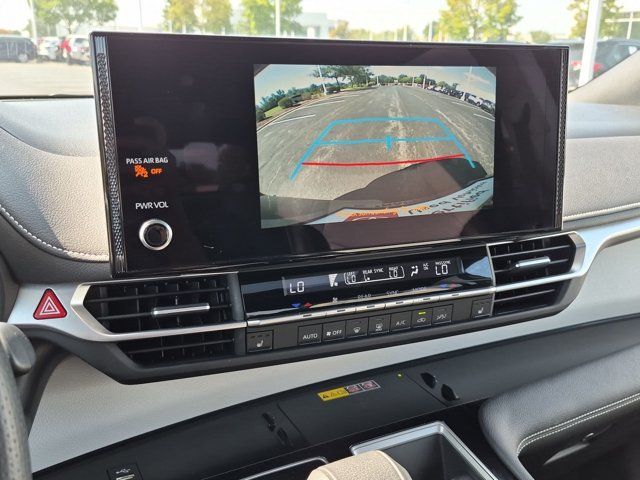 Used 2025 Toyota Sienna Van