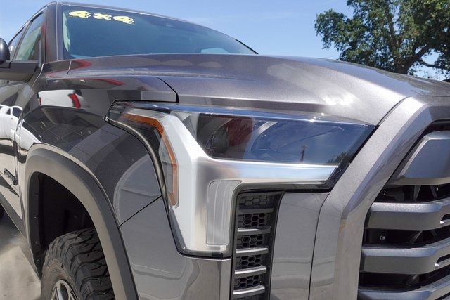 new 2024 Toyota Tundra car