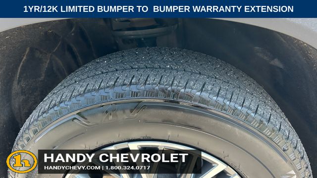 Used 2025 Chevrolet Traverse SUV