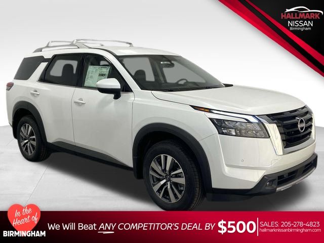 2025 Nissan Pathfinder SL