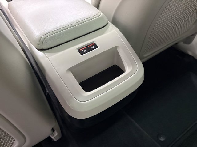 2024 Volvo XC60 Plus - Photo 17