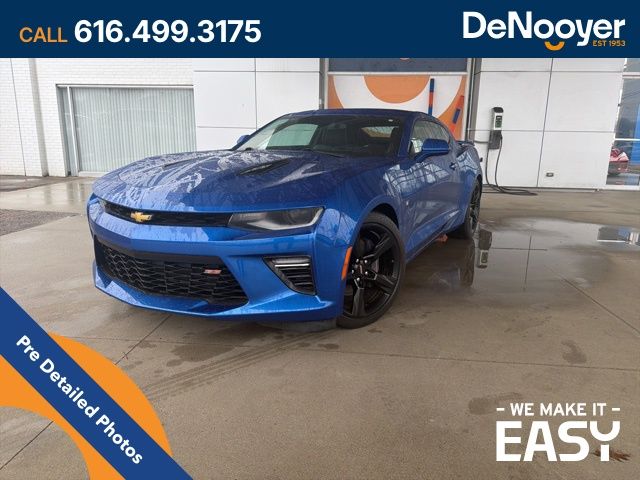 Hyper Blue Metallic 2017 Chevrolet Camaro 2SS Coupe RWD Coupe Rear-Wheel Drive 8-Speed Automatic