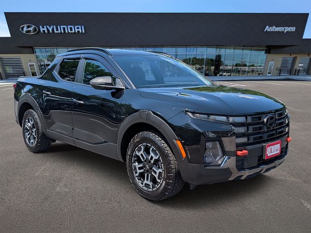 Phantom Black 2025 Hyundai Santa Cruz Pickup Truck All-Wheel Drive Automatic