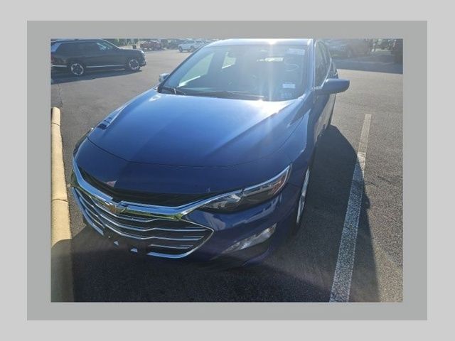2023 Chevrolet Malibu LT with 1LT FWD