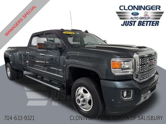 2019 GMC Sierra 3500HD Denali Crew Cab LB DRW 4WD
