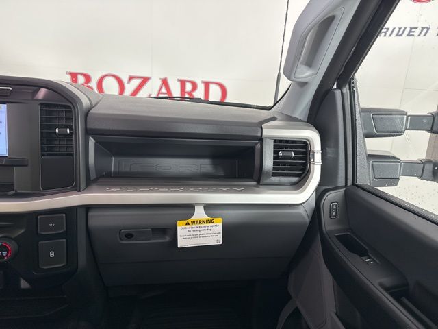 2024 Oxford White Ford Super Duty F-350 SRW XL RWD Truck