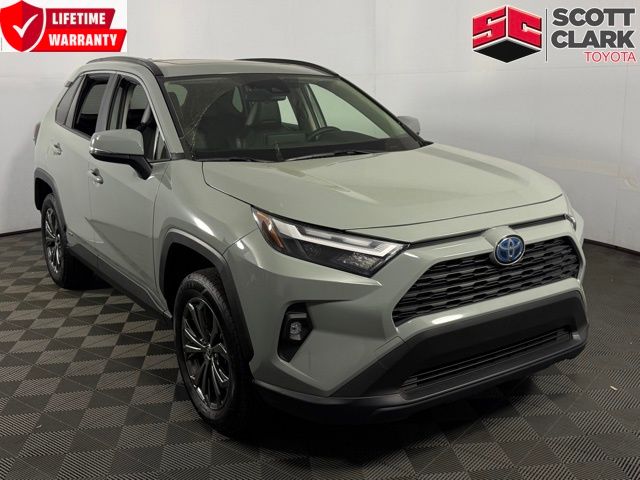 2022 Toyota RAV4 Hybrid XLE Premium