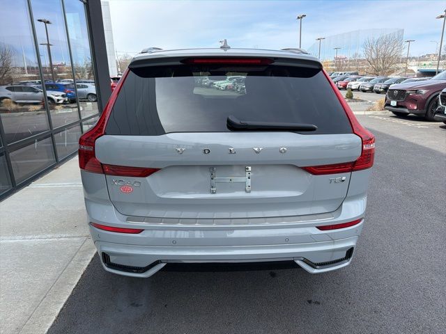 New 2025 Gray Volvo T8 Plus image 4