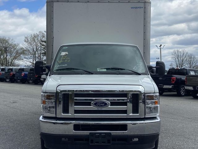 2024 Ford E-450SD Base 8