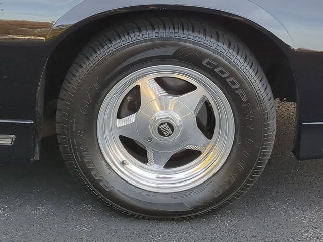 1989 Chevrolet Camaro IROC Z photo