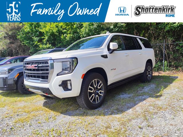 2024 GMC Yukon 4WD AT4's photo