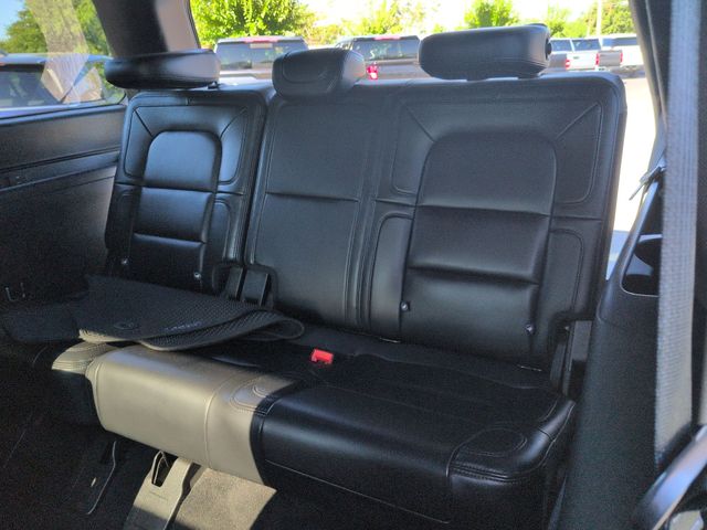 Used 2021 Black Lincoln Reserve image 30