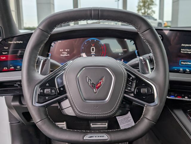 New 2026 White Chevrolet Z06 image 11