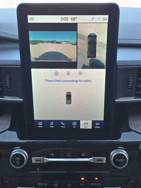 Photo of 2023 Ford Explorer Platinum in Dallas, GA - 35,  2023 Ford Explorer Platinum:167642A