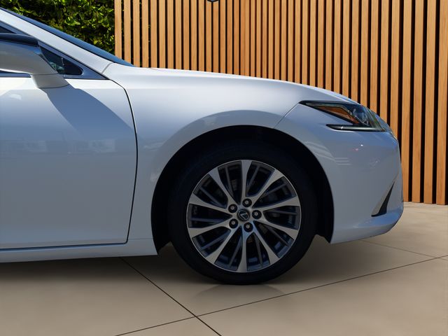 2021 LEXUS ES 250 AWD • PREMIUM PACKAGE • CLEAN CARFAX NAVIGATION • APPLE CARPLAY • HEATED & COOLED SEATS • BLIND SPOT MONITOR • PREMIUM PACKAGE Thumbnail