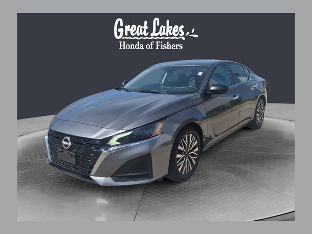 Gray (Gun Metallic) 2025 Nissan Altima Sedan Front-Wheel Drive Continuously Variable Transmission