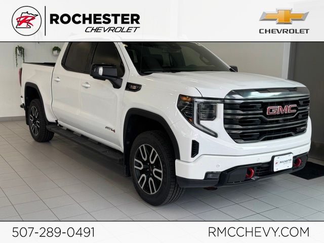 2023 GMC Sierra 1500 AT4 Crew Cab 4WD