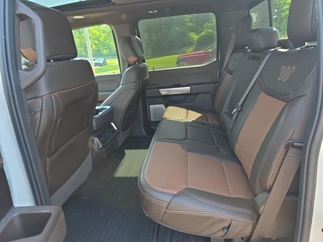 Used 2023  Ford King Ranch image 5