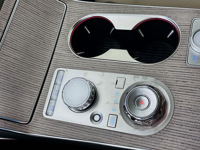 Thumbnail: 2026 Genesis GV80 - 15