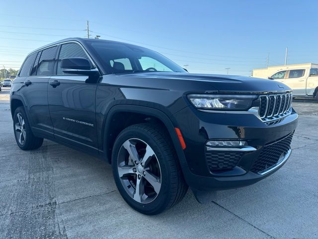 2023 Jeep Grand Cherokee Limited:45393C