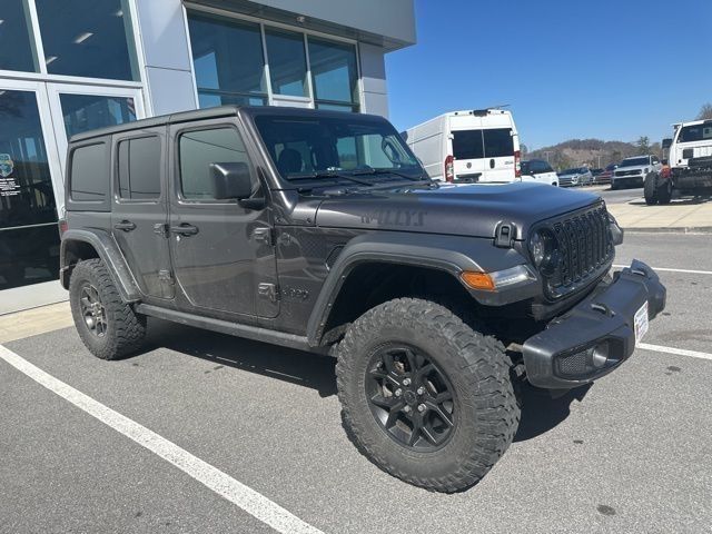 View vehicle photo 2