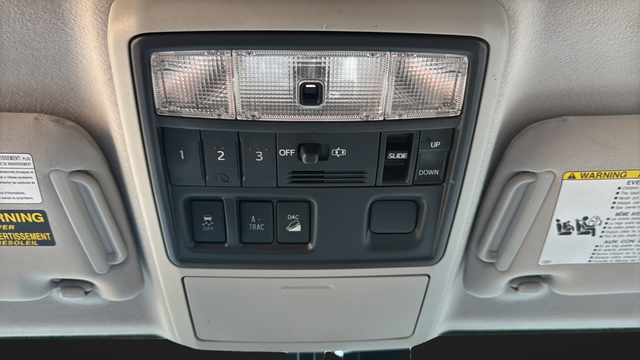 Used 2013 Classic Silver Metallic Toyota SR5 image 27
