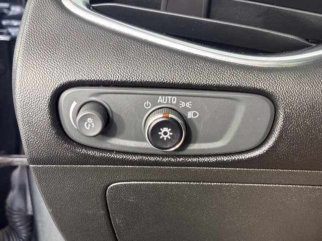 Used 2016 Chevrolet Malibu Sedan