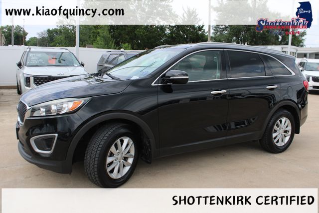 Used 2018 Kia Sorento LX with VIN 5XYPG4A34JG339138 for sale in Quincy, IL